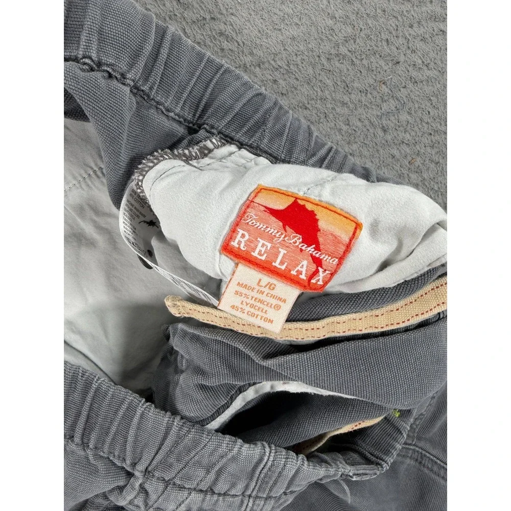 Tommy Bahama Relax Shorts Men Large Gray Drawstring Waist Cargo Pockets Mid Rise